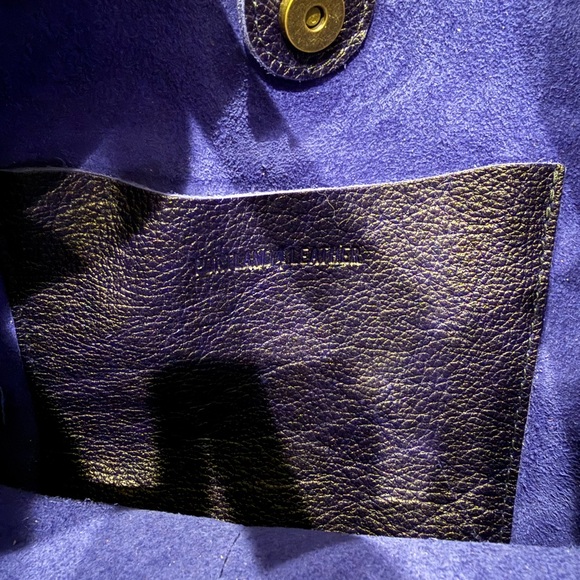 Portland Leather Deep Blue Hobo Bag - Picture 3 of 5